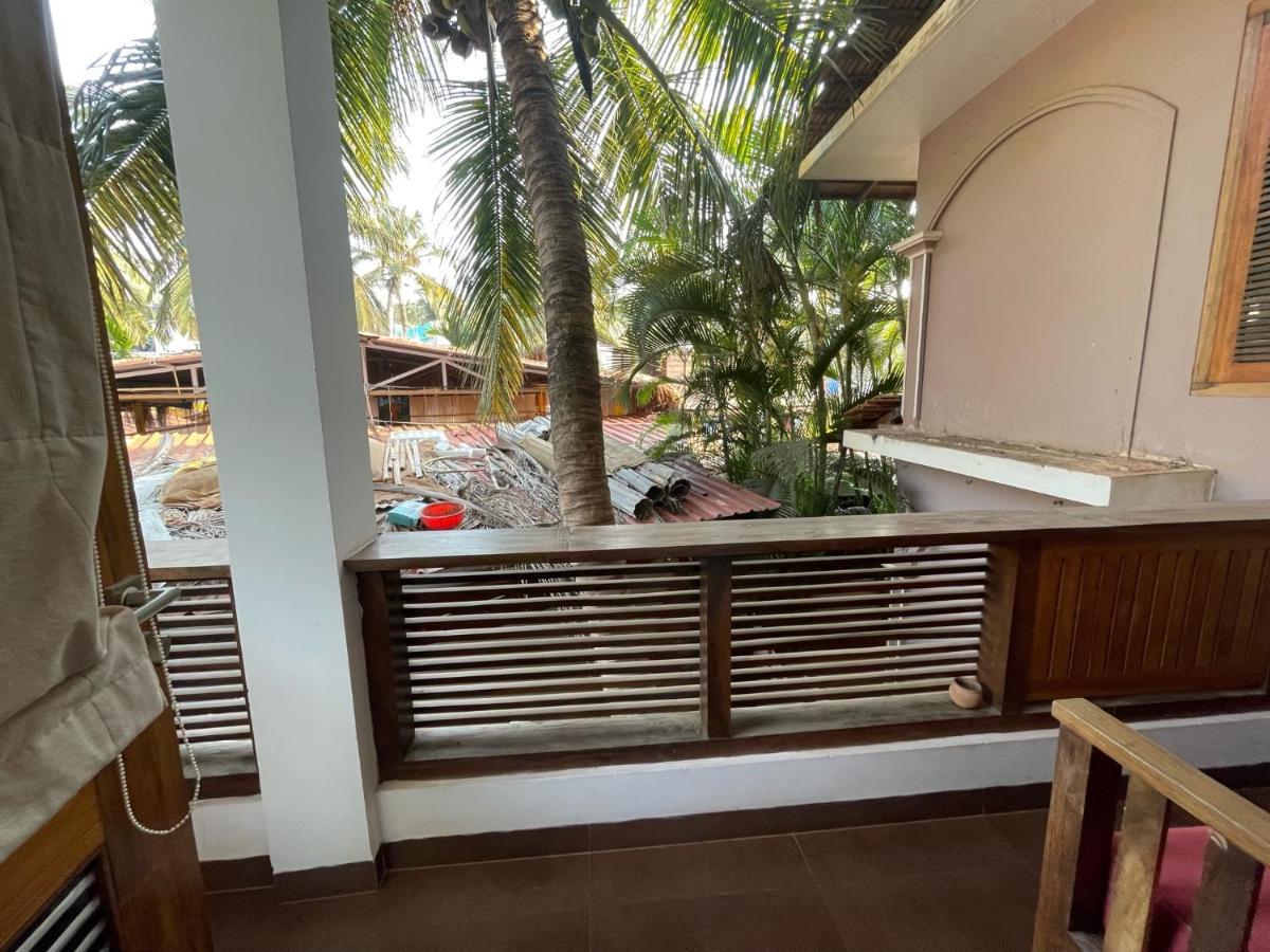 Dunhill Beach Resort Agonda Buitenkant foto