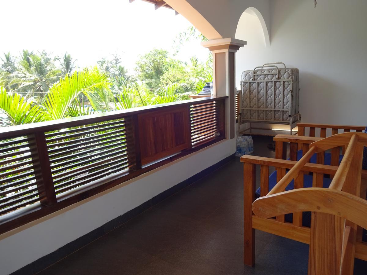 Dunhill Beach Resort Agonda Buitenkant foto